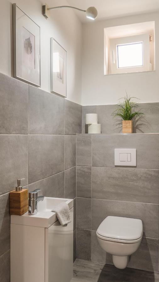 Luxury Studio 24 Gyor Ngoại thất bức ảnh