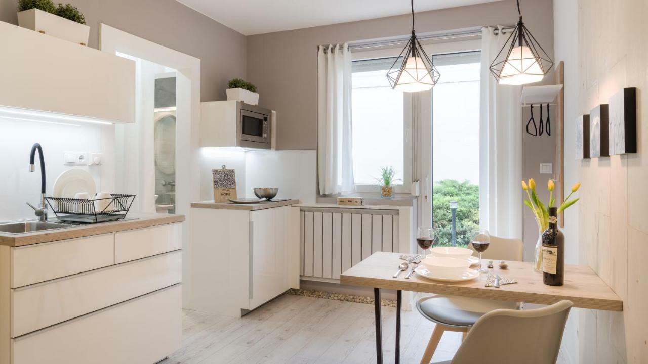 Luxury Studio 24 Gyor Ngoại thất bức ảnh