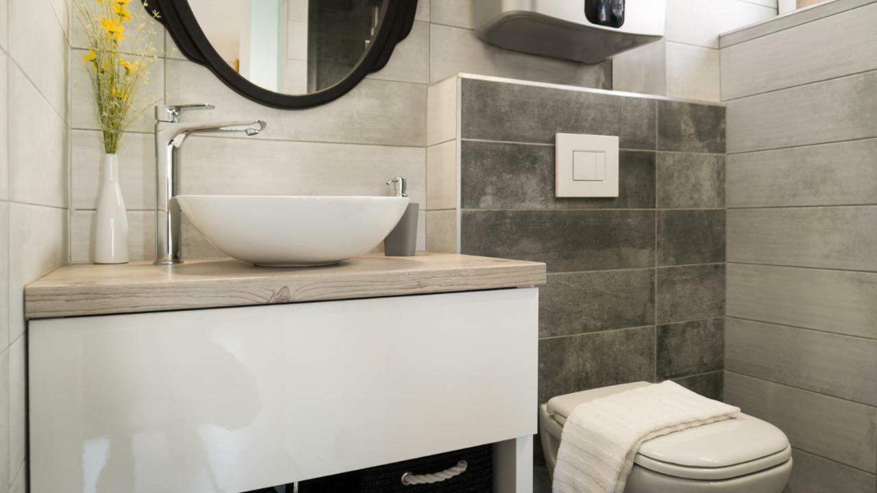 Luxury Studio 24 Gyor Ngoại thất bức ảnh